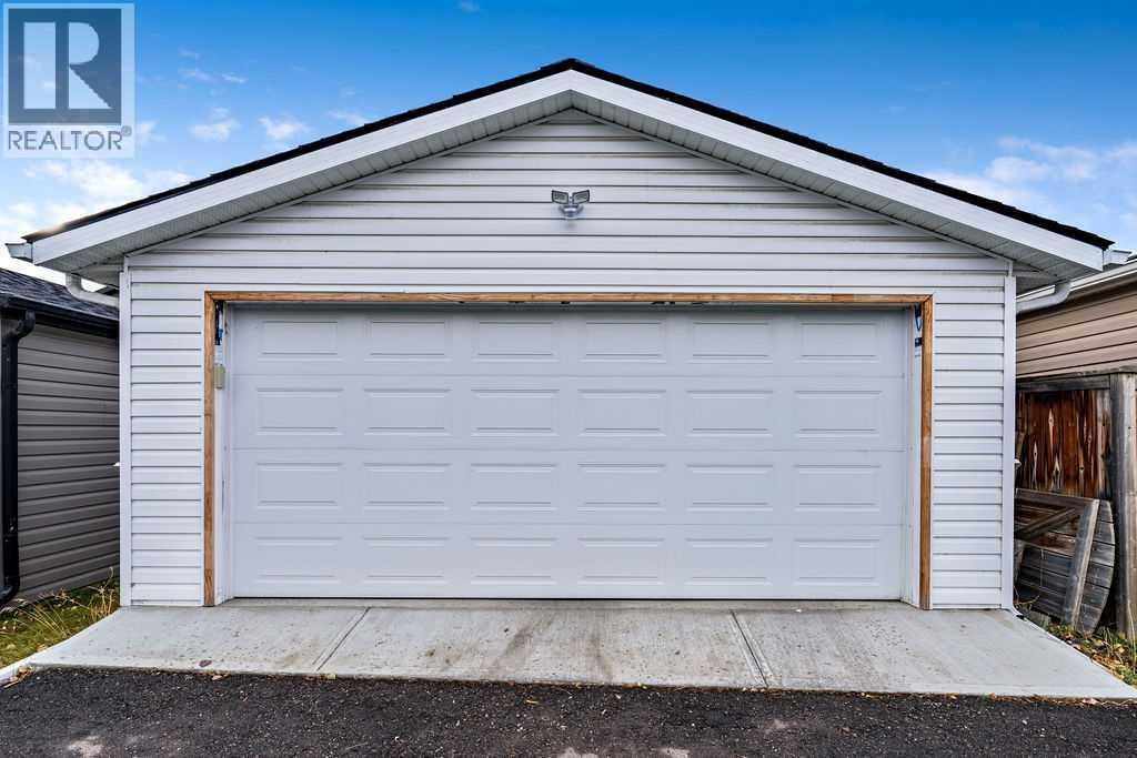 Single Family House for Sale in  Cranford Drive SE Cranston Calgary 