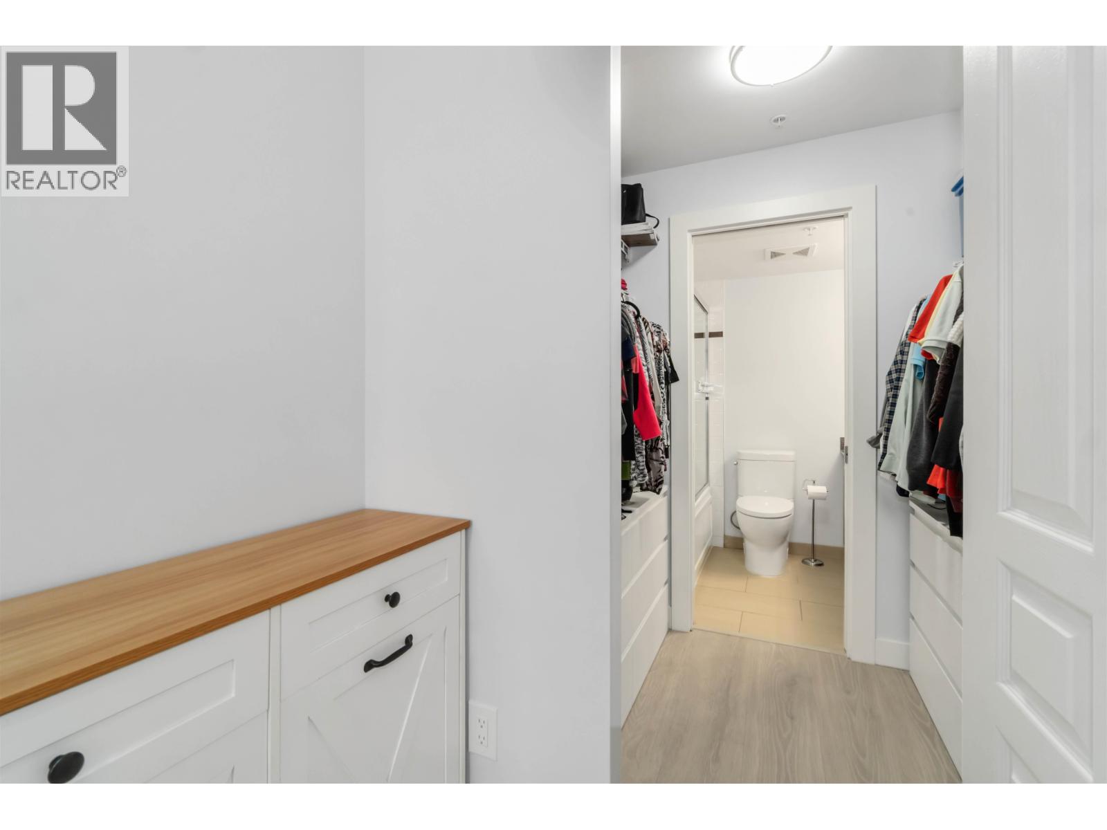 209 1969 WESTMINSTER AVENUE, Port Coquitlam