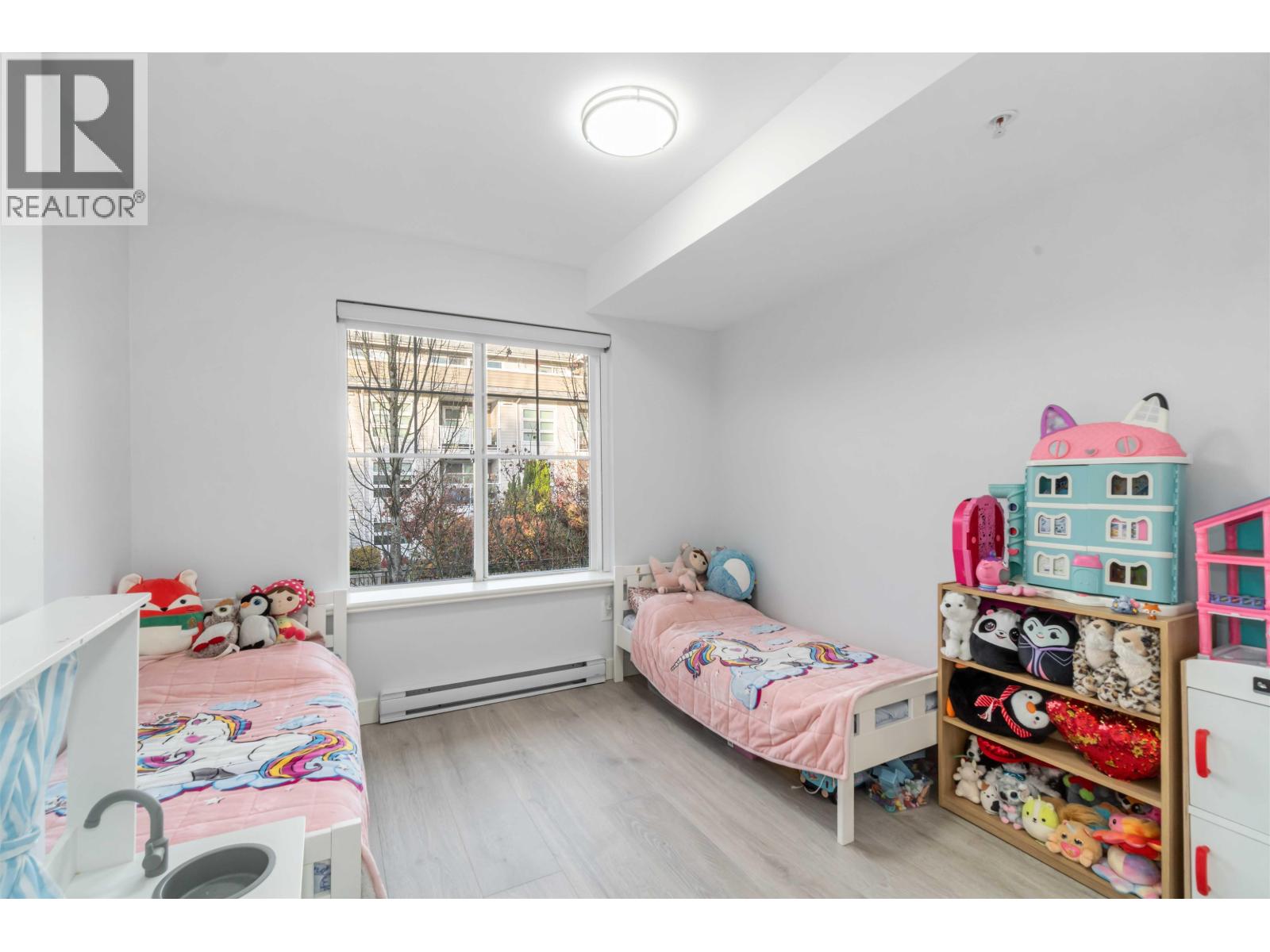 209 1969 WESTMINSTER AVENUE, Port Coquitlam