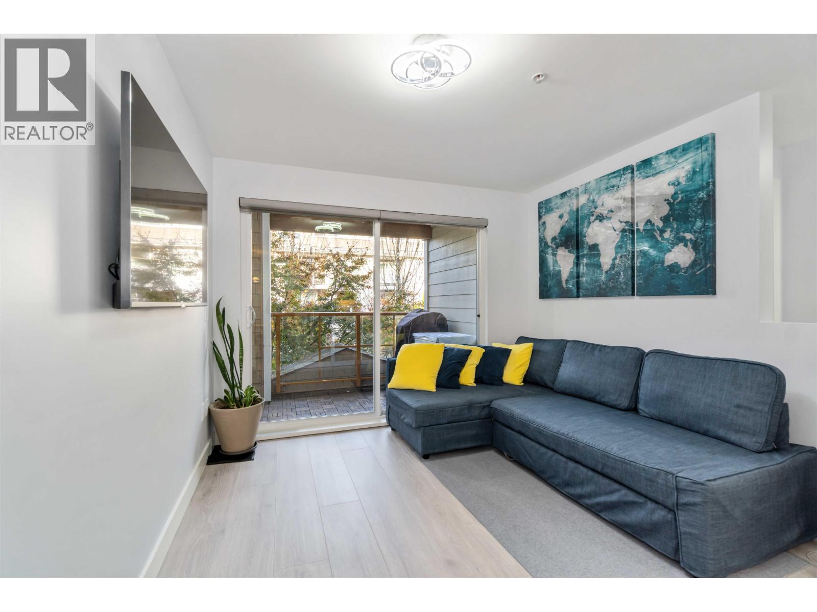 209 1969 WESTMINSTER AVENUE, Port Coquitlam