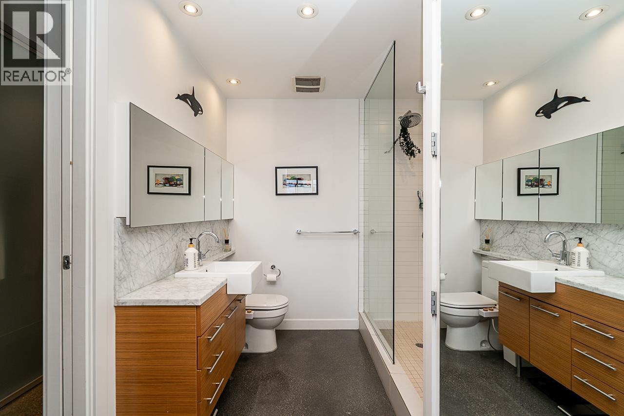 417 256 E 2ND AVENUE, Vancouver