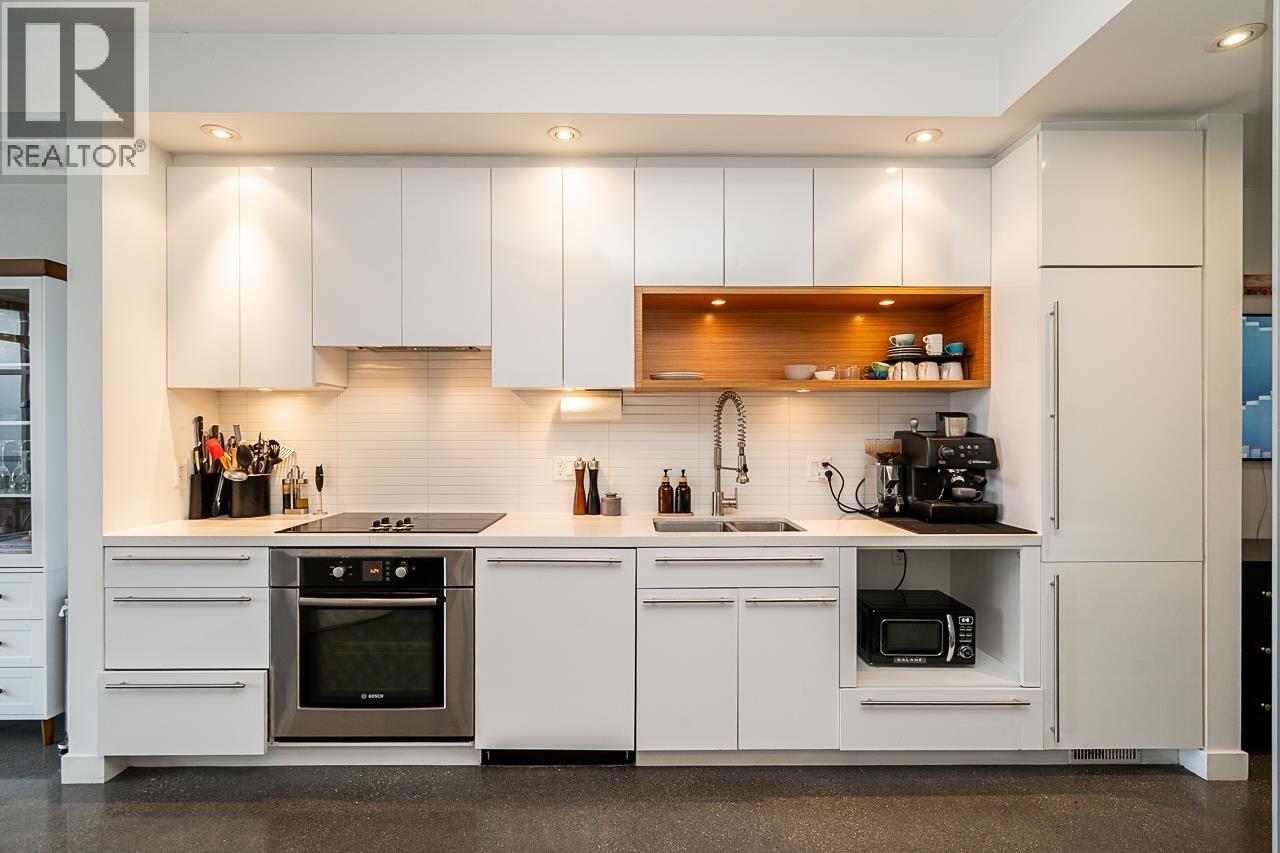 417 256 E 2ND AVENUE, Vancouver