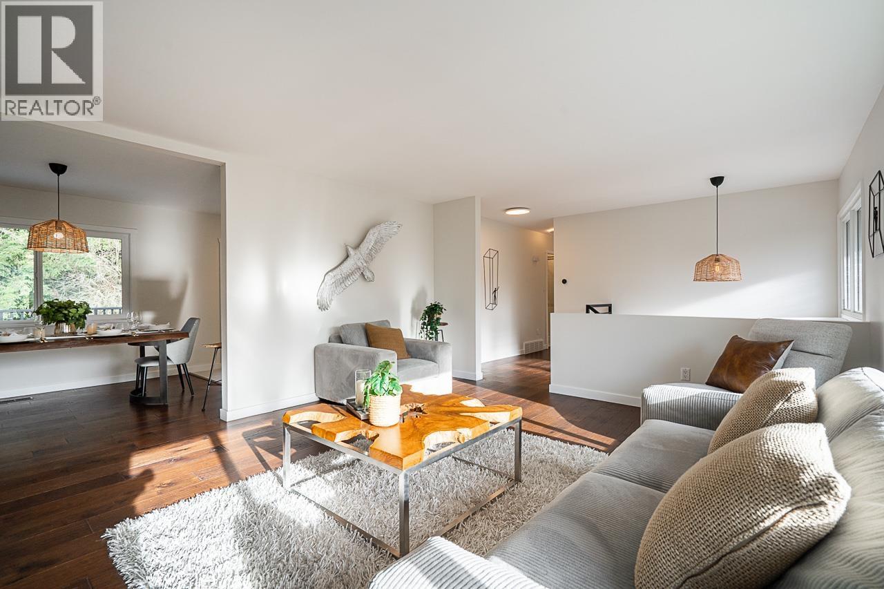 2519 EAST ROAD, Anmore