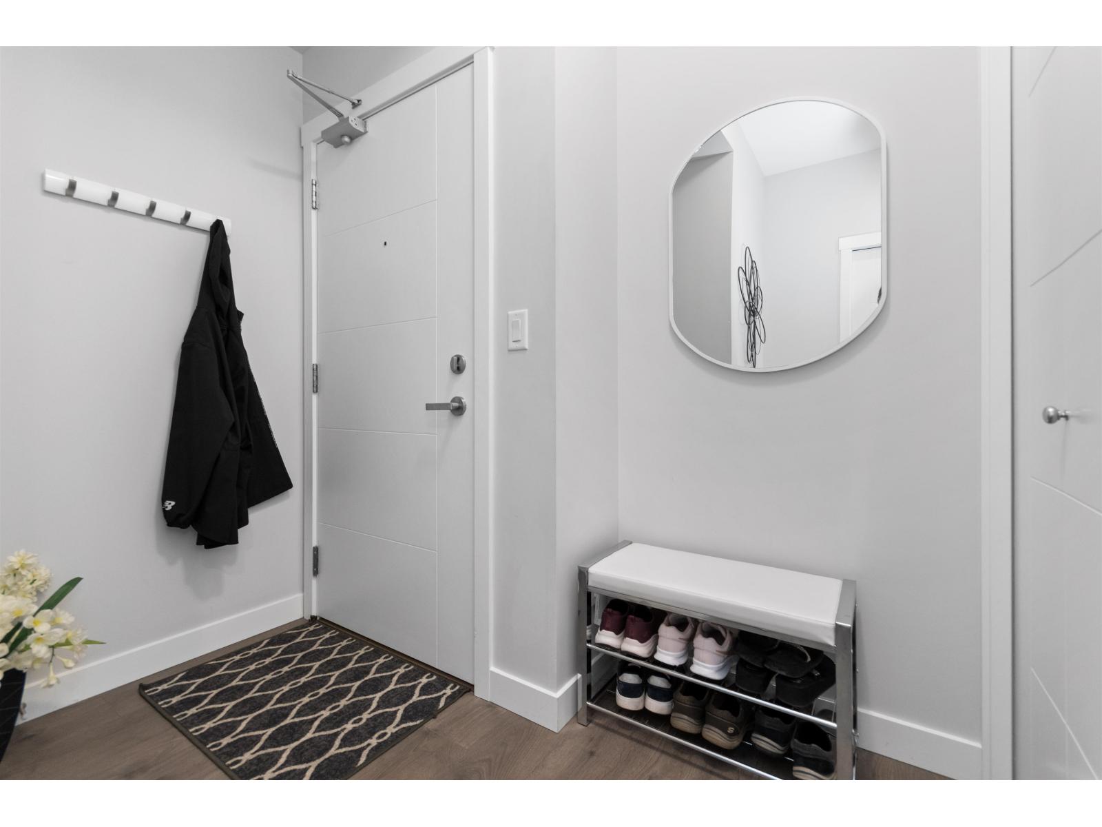 504 45562 AIRPORT ROAD, Chilliwack Proper South, Chilliwack