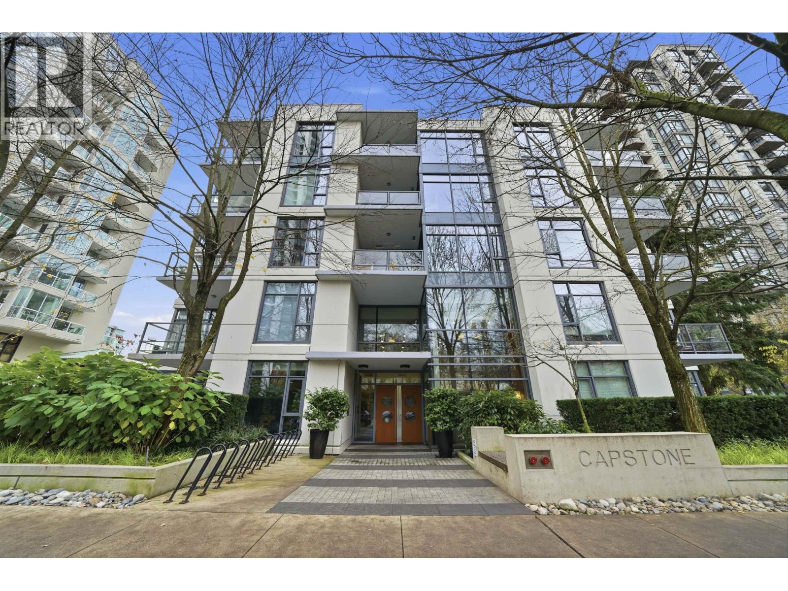 408 135 W 2ND STREET, North Vancouver