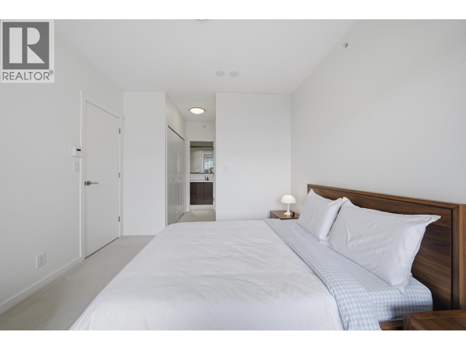 408 135 W 2ND STREET, North Vancouver