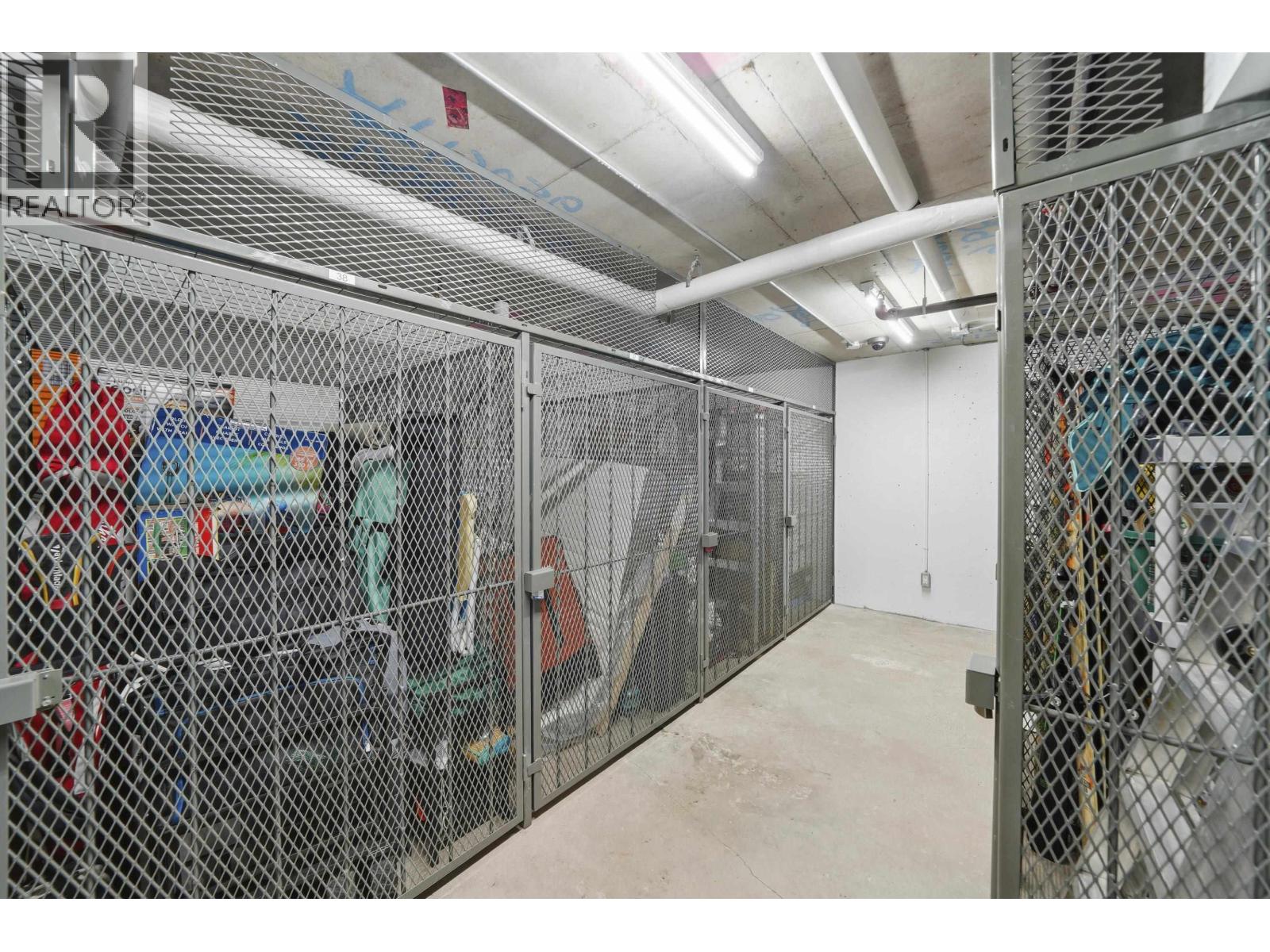 408 135 W 2ND STREET, North Vancouver