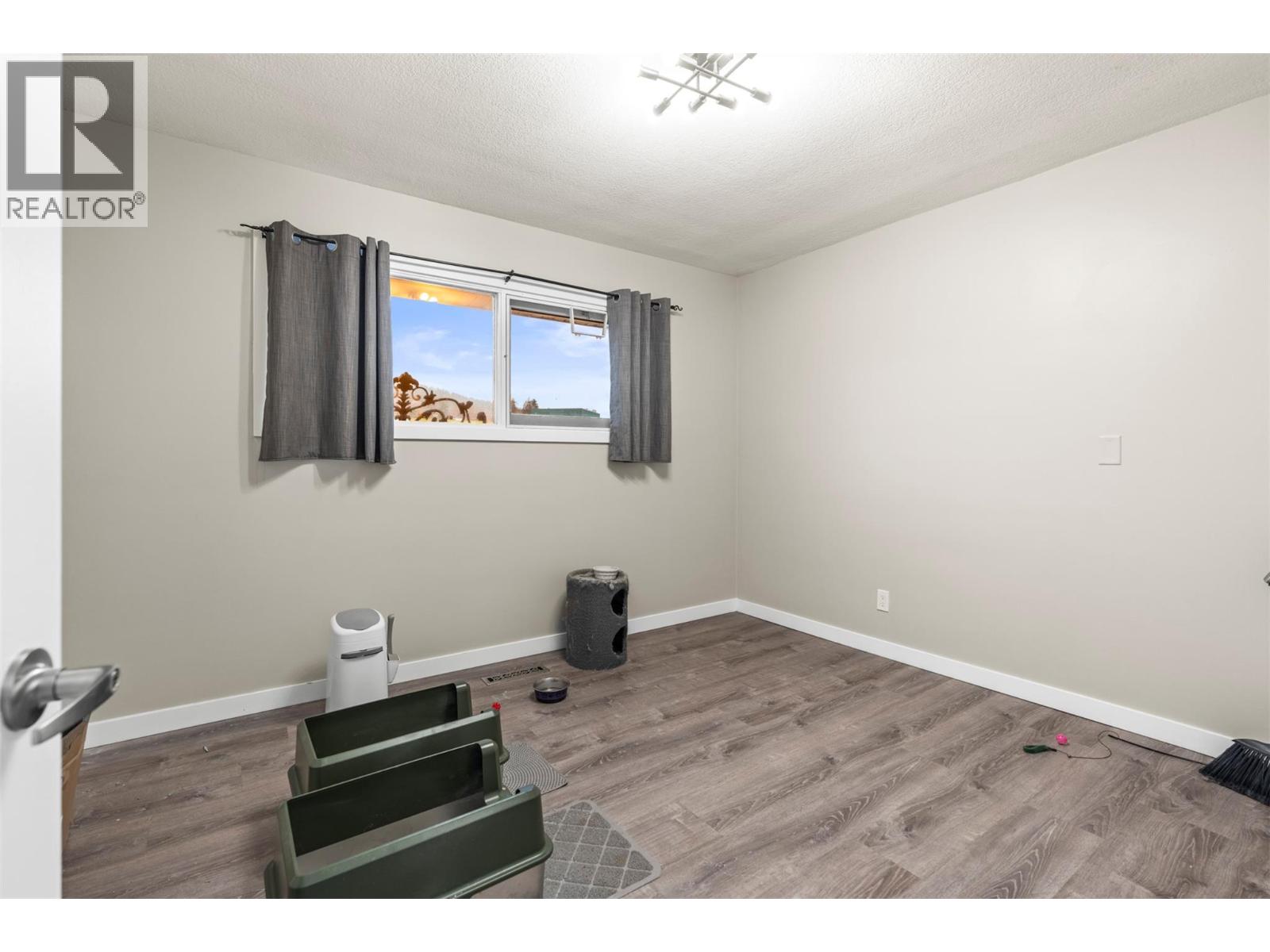 12003 Kidston Road, Coldstream