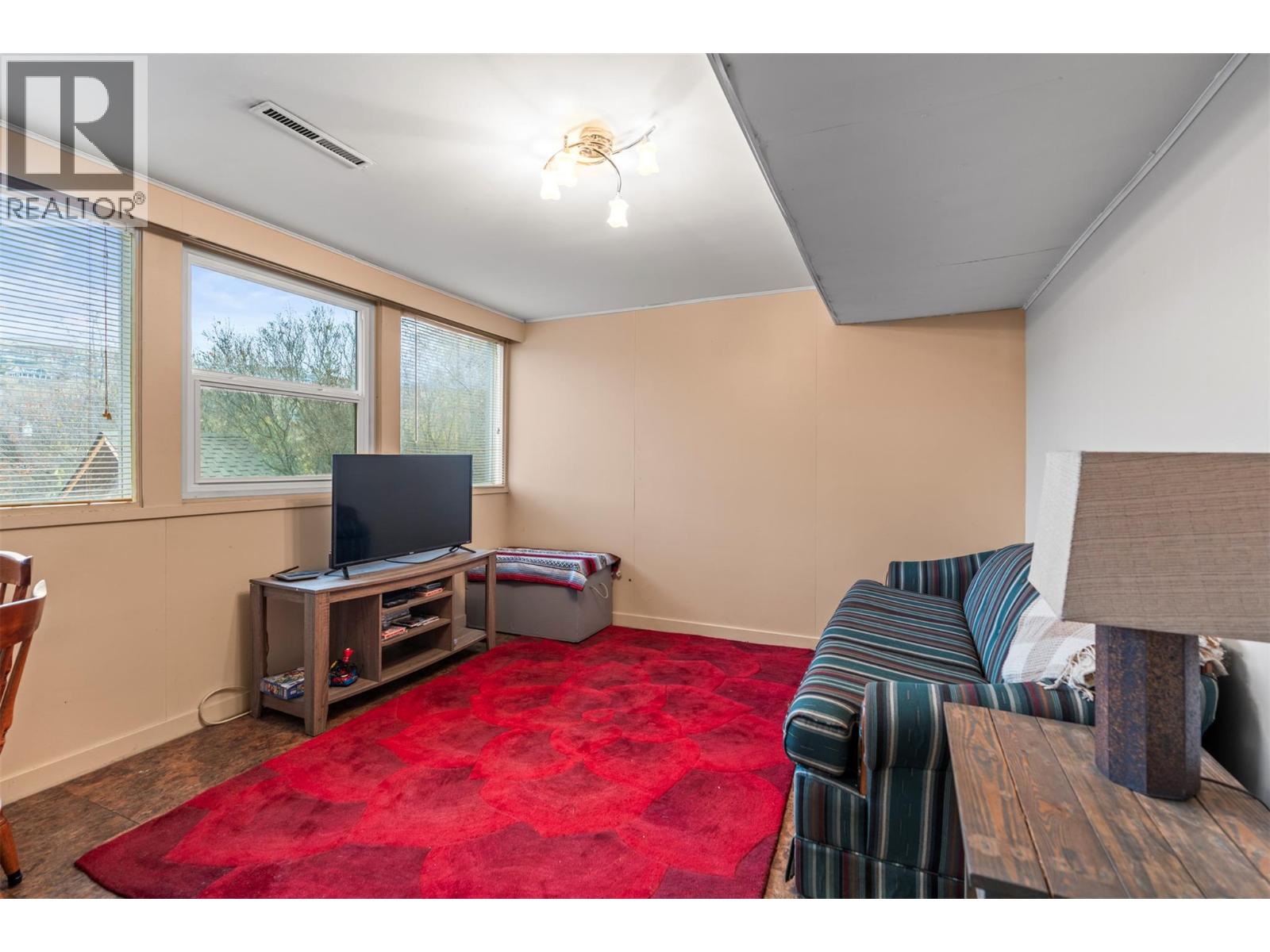 12003 Kidston Road, Coldstream