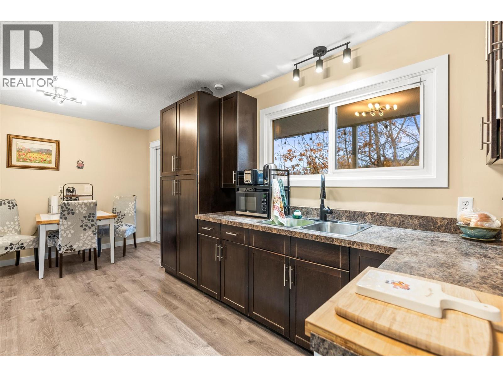 12003 Kidston Road, Coldstream