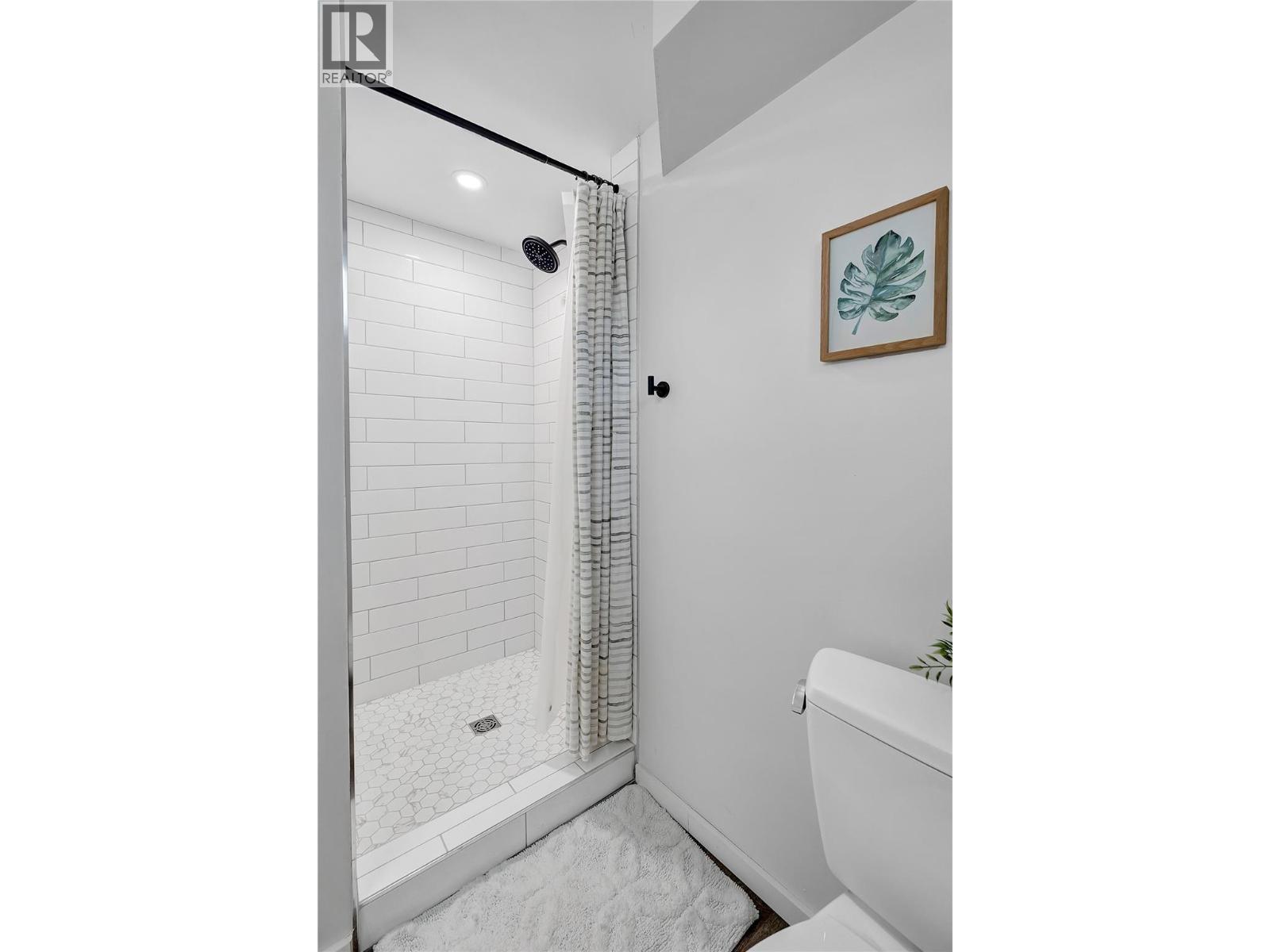 1261 Naish Drive, Penticton