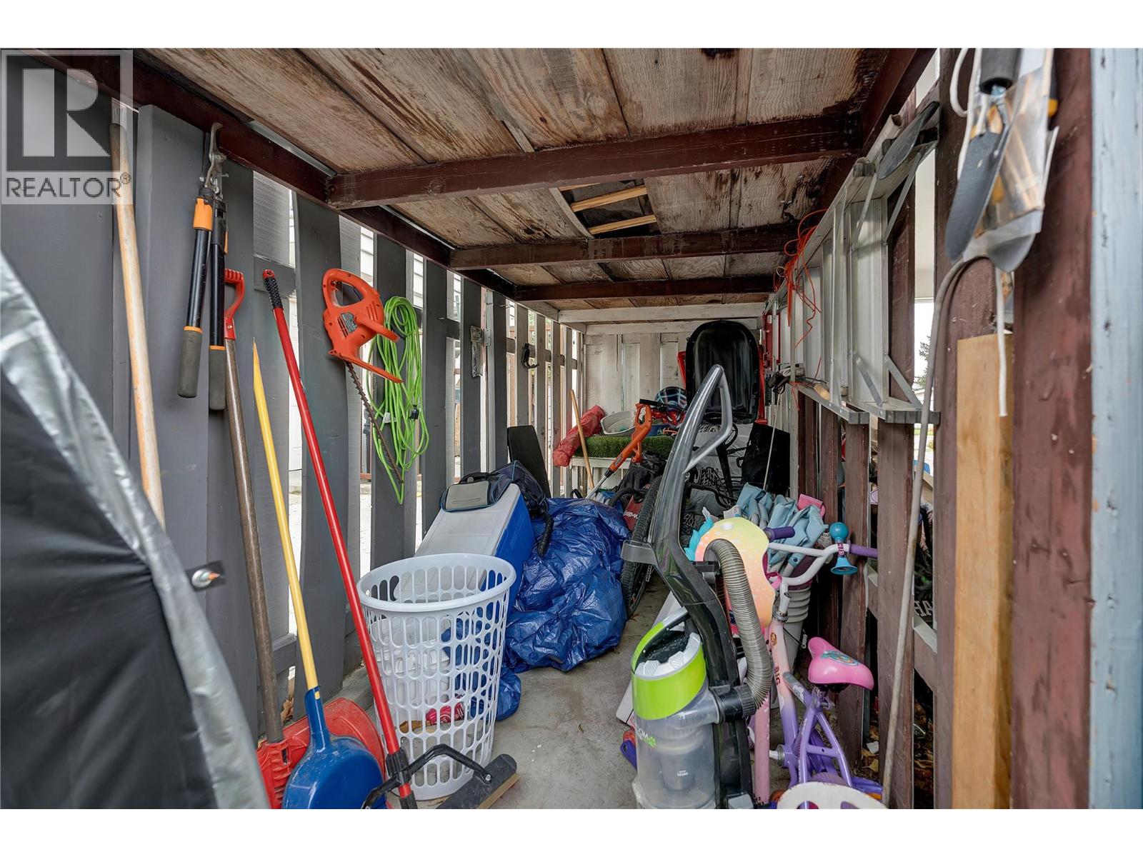 1261 Naish Drive, Penticton