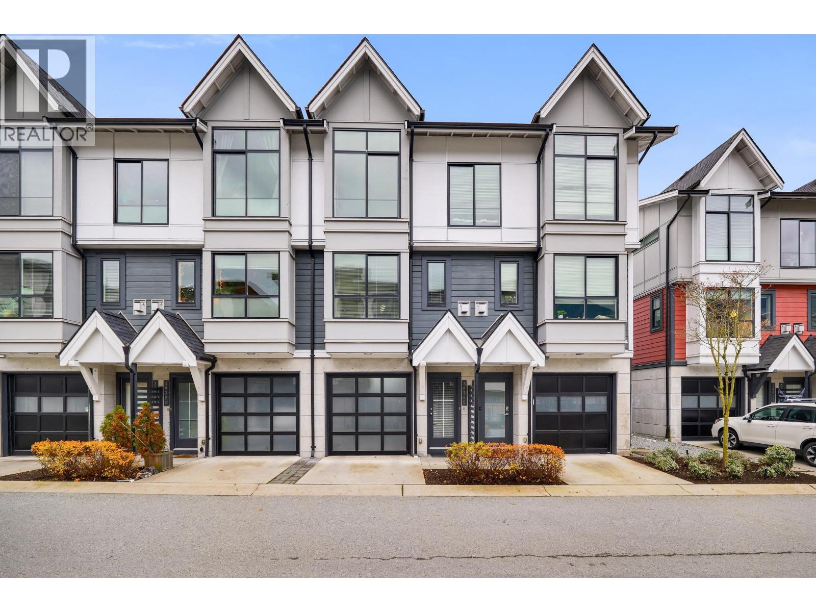 38358 SUMMITS VIEW DRIVE, Squamish