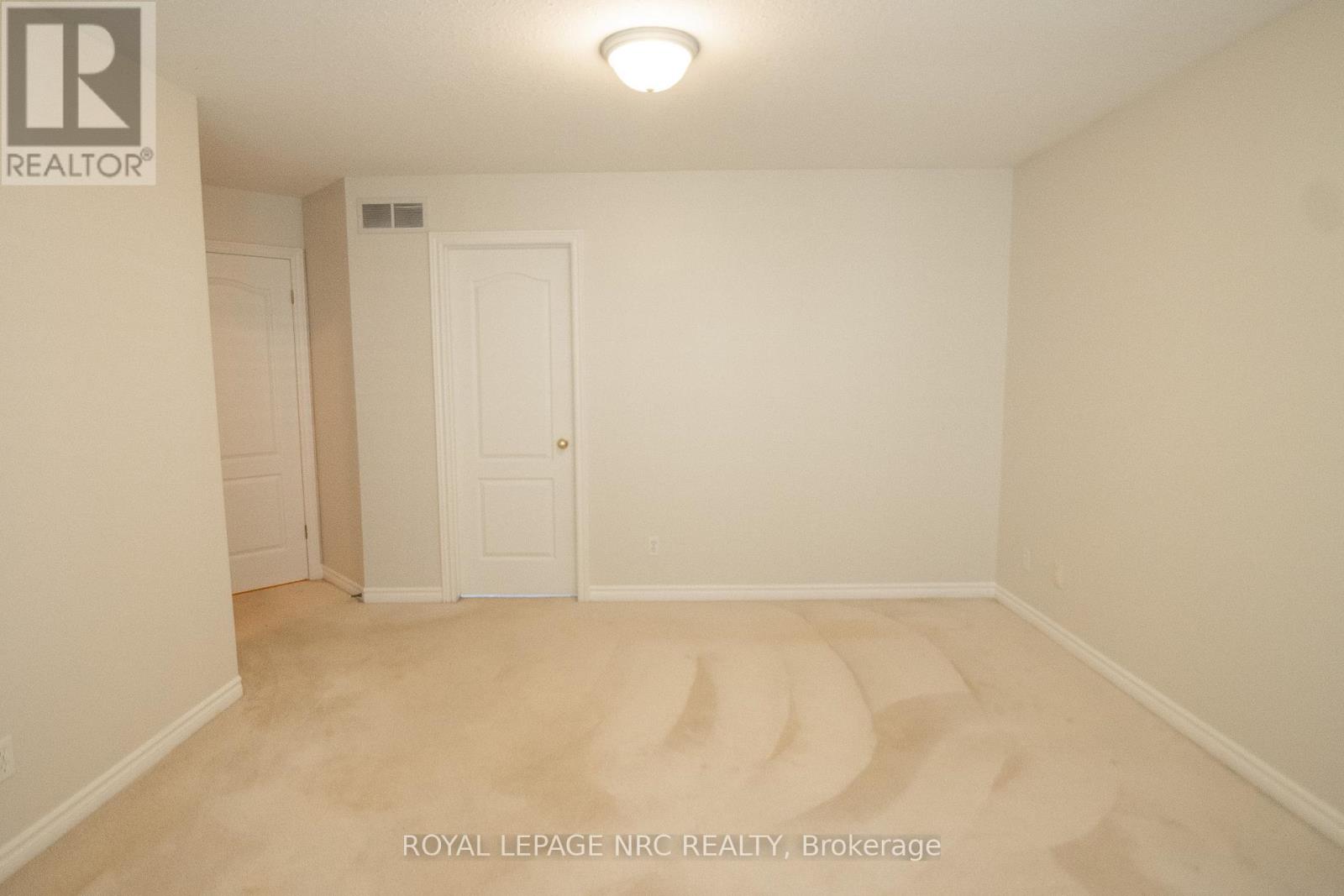#6 4667 PORTAGE ROAD - 14