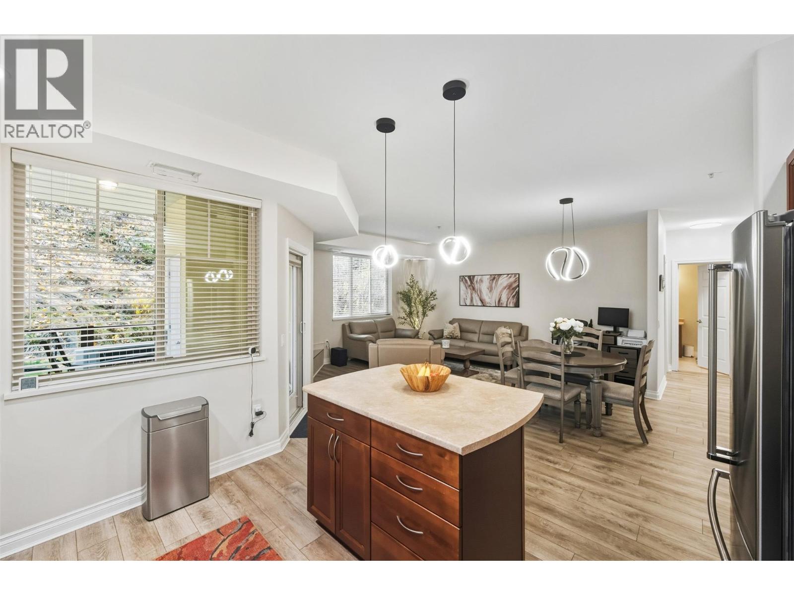 921 SPILLWAY Road Unit# 102B, Oliver