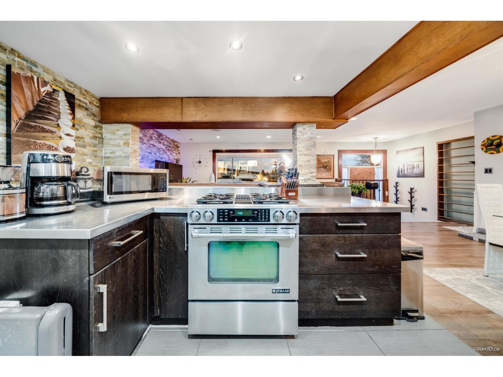 6072 GLENROY DRIVE, Sardis South, Chilliwack