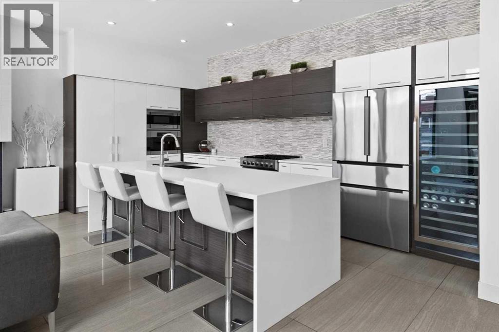 Single Family House for Sale in    Street NW Hillhurst Calgary 