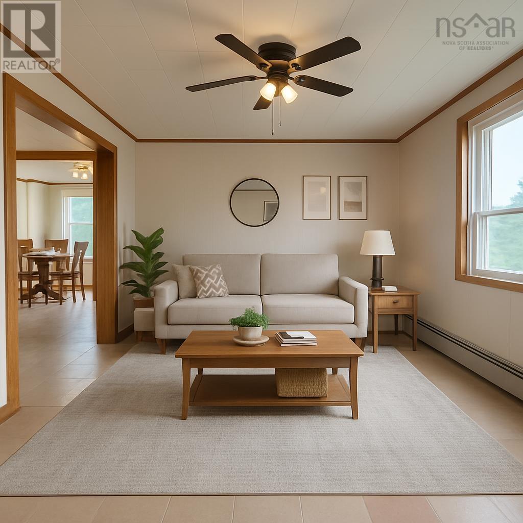 Property 14 of 29 of 116 Trunk 6 Highway