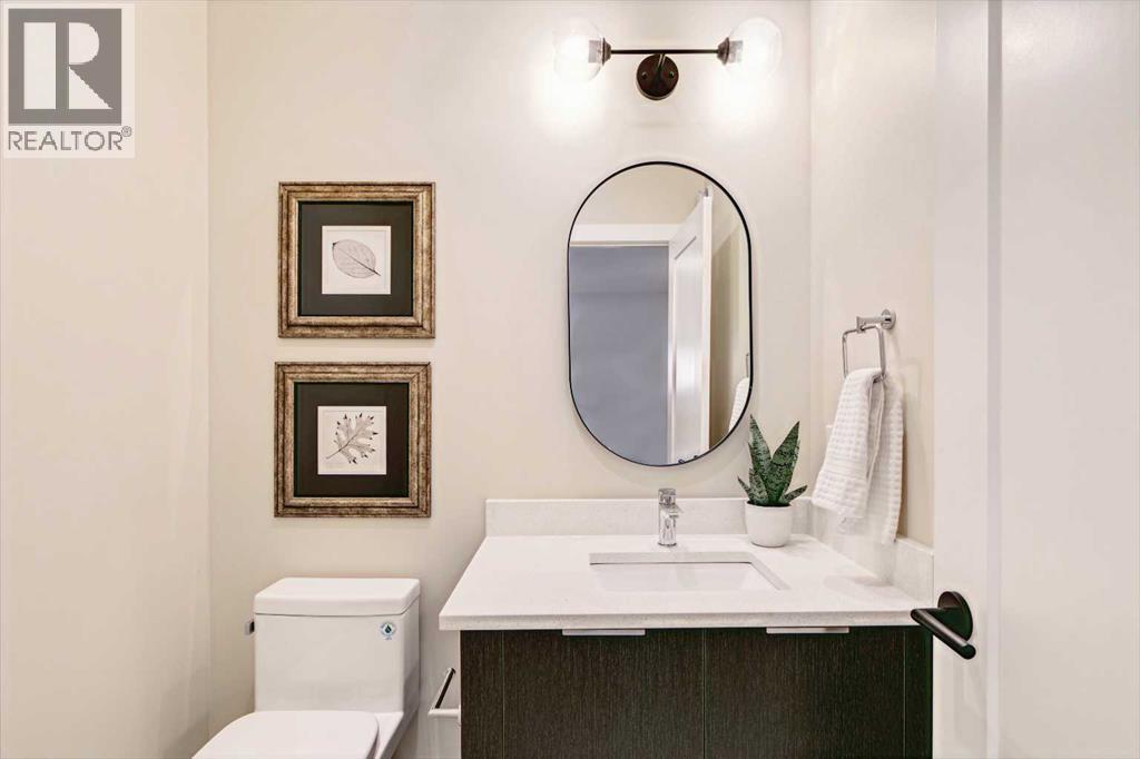 Single Family House for Sale in    Avenue NW Sunnyside Calgary 