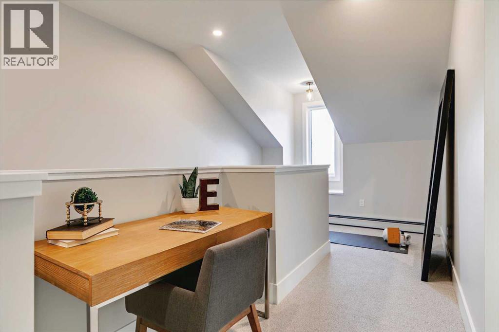 Single Family House for Sale in    Avenue NW Sunnyside Calgary 