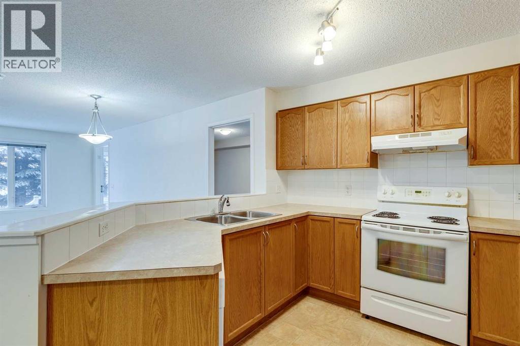 Single Family House for Sale in    Avenue NE Whitehorn Calgary 