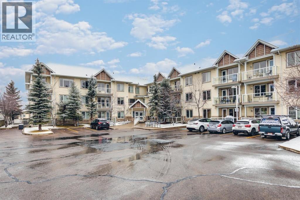 Single Family House for Sale in    Avenue NE Whitehorn Calgary 