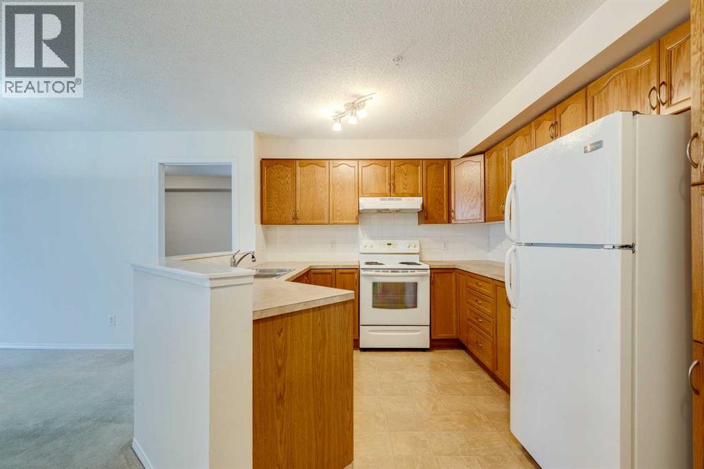 Single Family House for Sale in    Avenue NE Whitehorn Calgary 