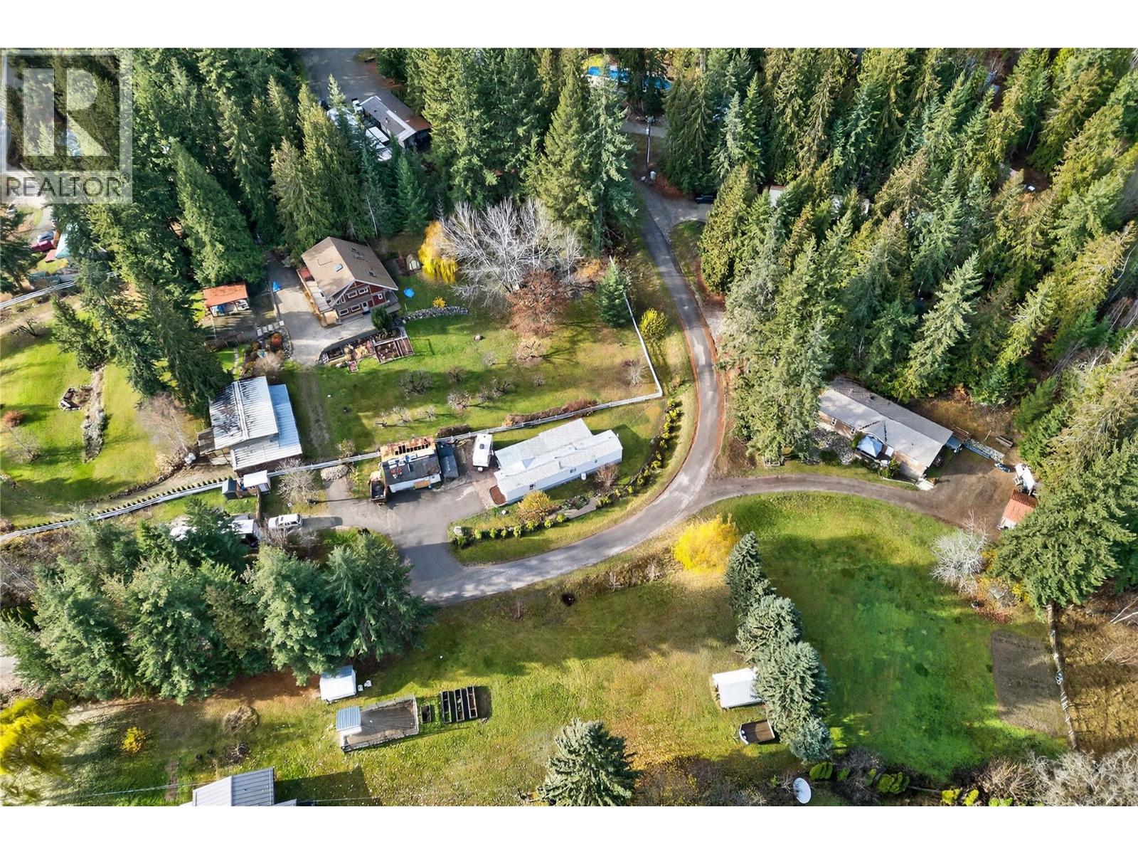 17 2036 Solsqua Sicamous Road, Sicamous