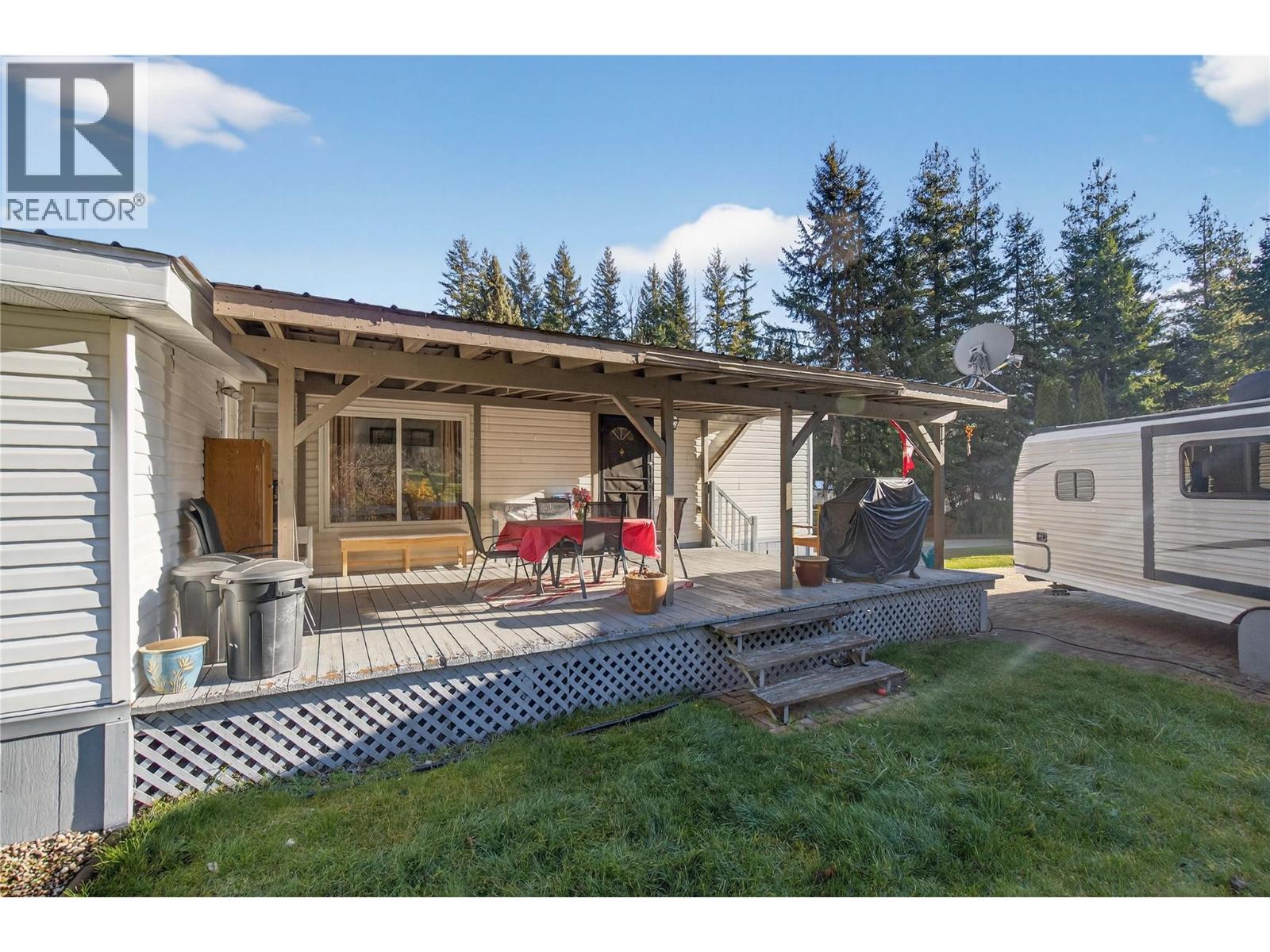 17 2036 Solsqua Sicamous Road, Sicamous