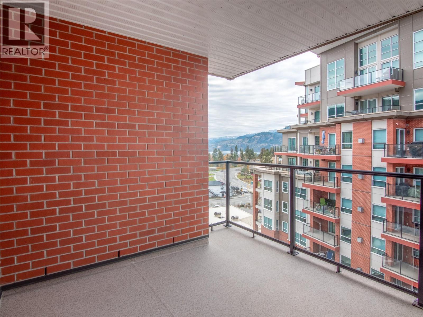 3362 SKAHA LAKE Road Unit# 1004, Penticton