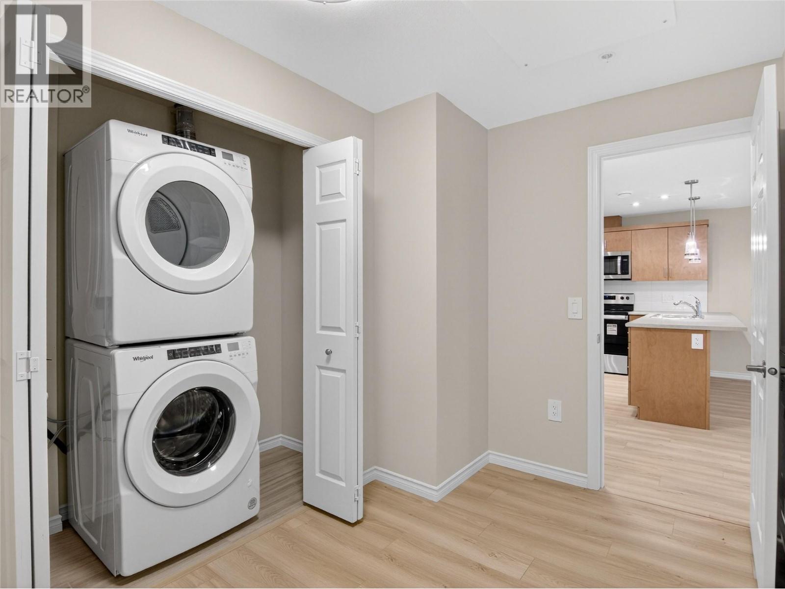 3362 SKAHA LAKE Road Unit# 1004, Penticton