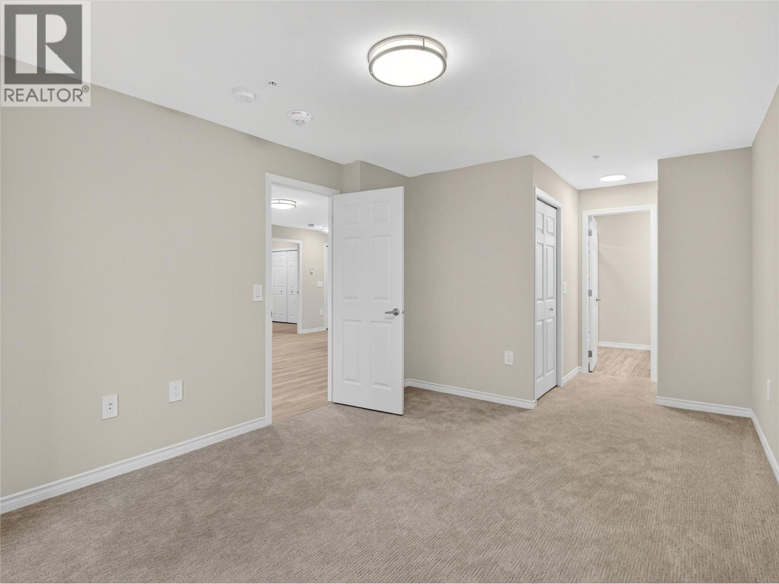 3362 SKAHA LAKE Road Unit# 1004, Penticton