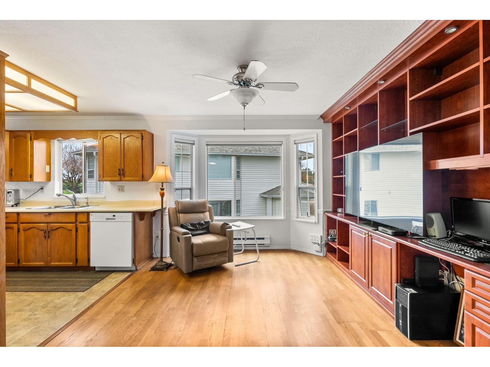 36 2938 TRAFALGAR STREET, Abbotsford