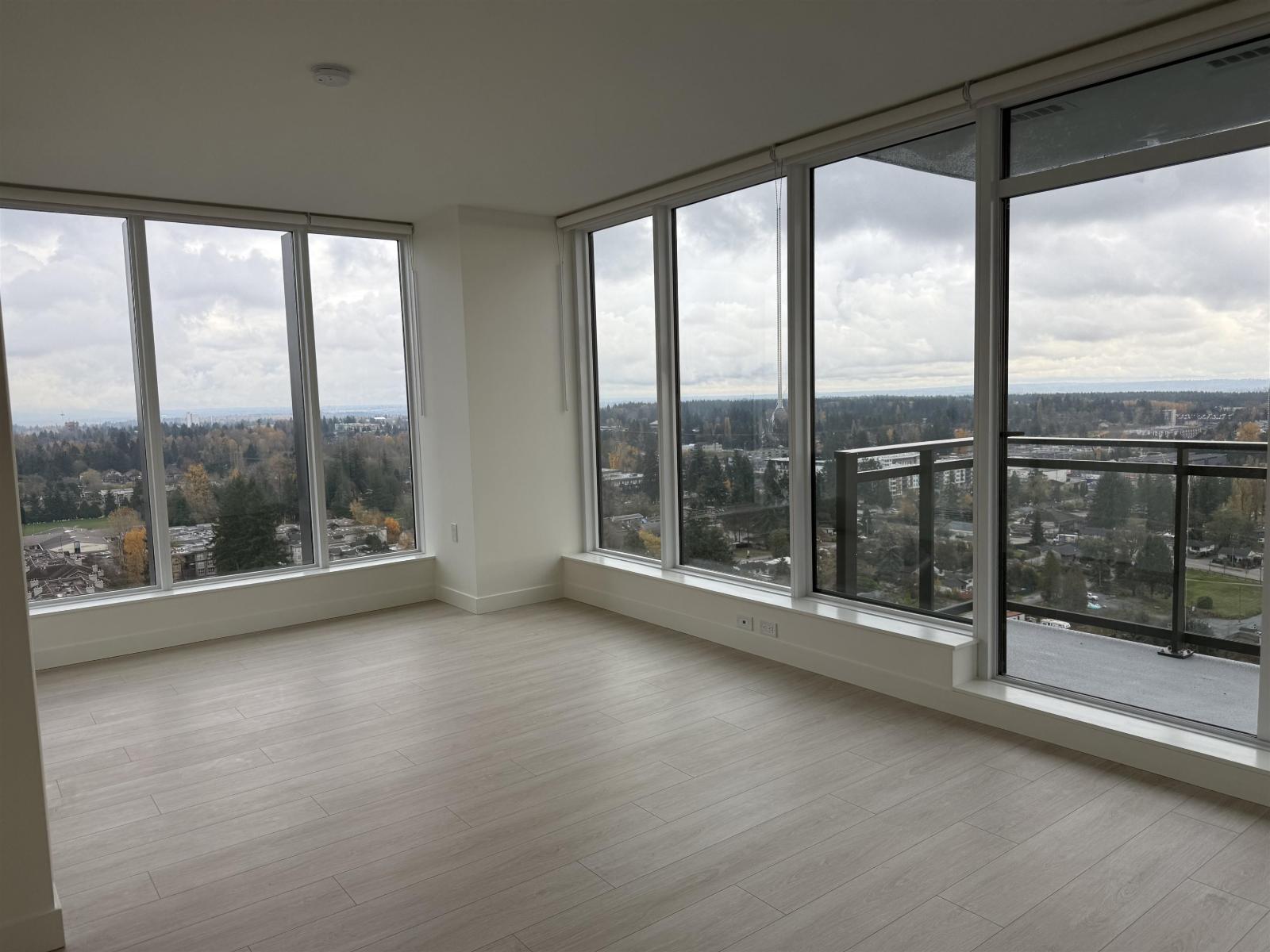 27** 13675 107A AVENUE, Surrey