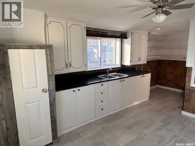 134 2ND AVENUE W - 11