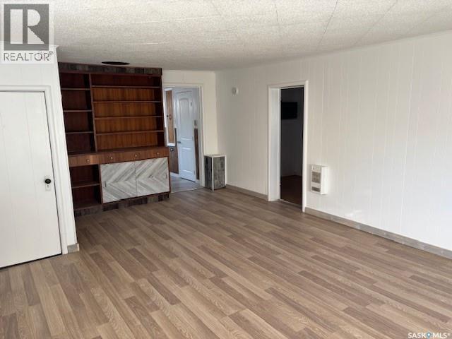 134 2ND AVENUE W - 6