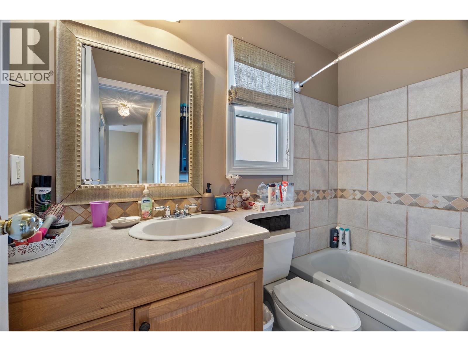 820 Ollek Street, Kamloops