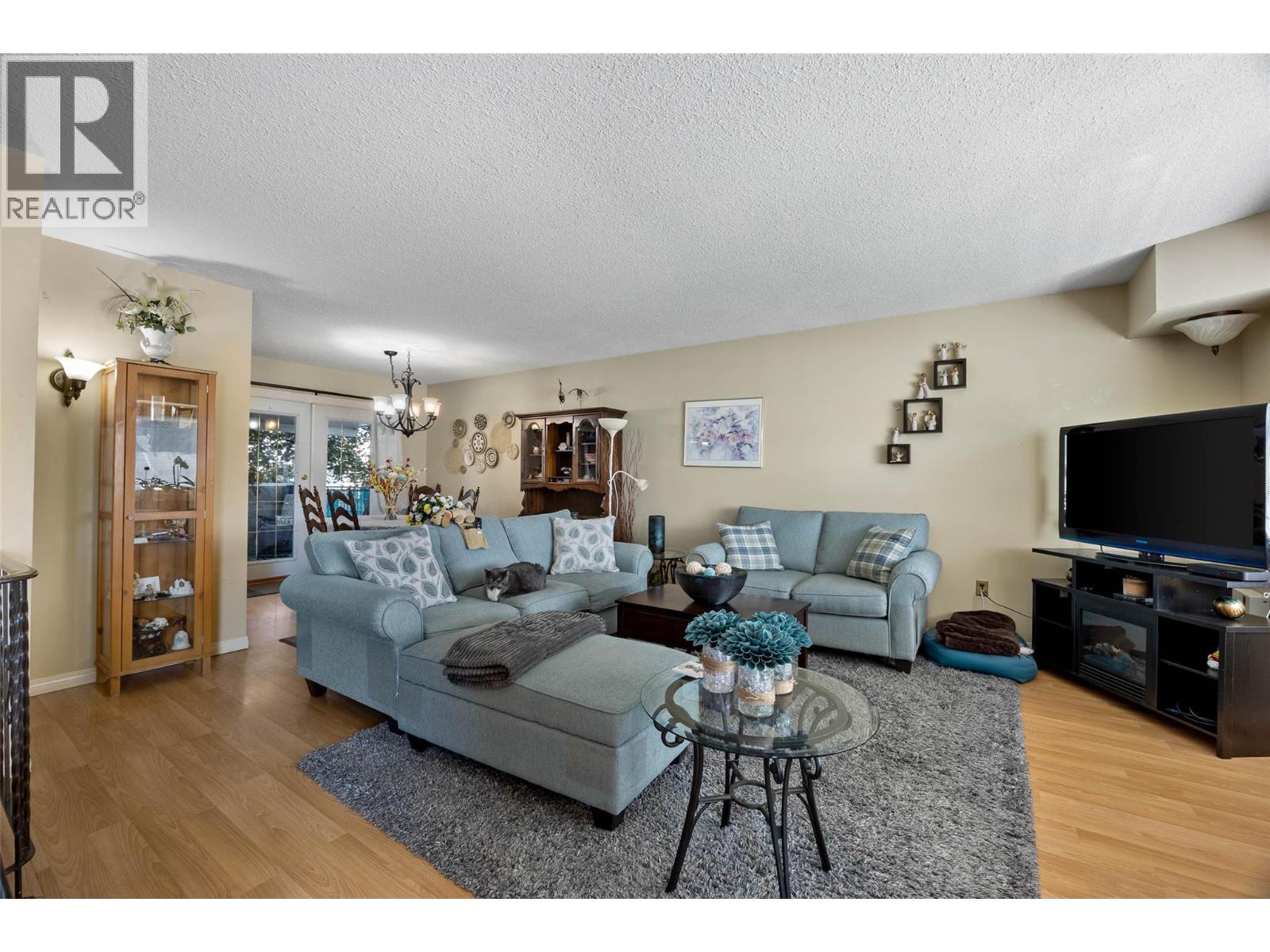 820 Ollek Street, Kamloops