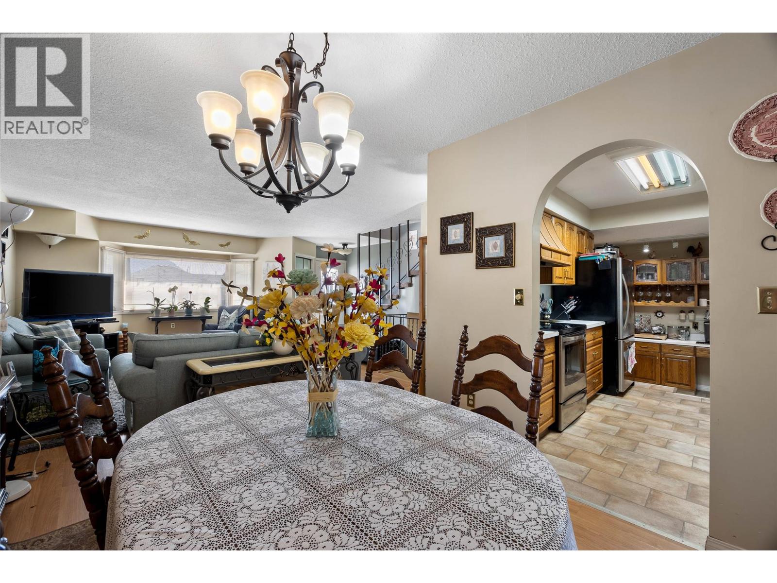 820 Ollek Street, Kamloops