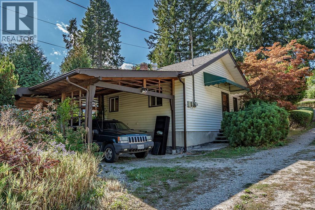 205 6th Avenue, Castlegar