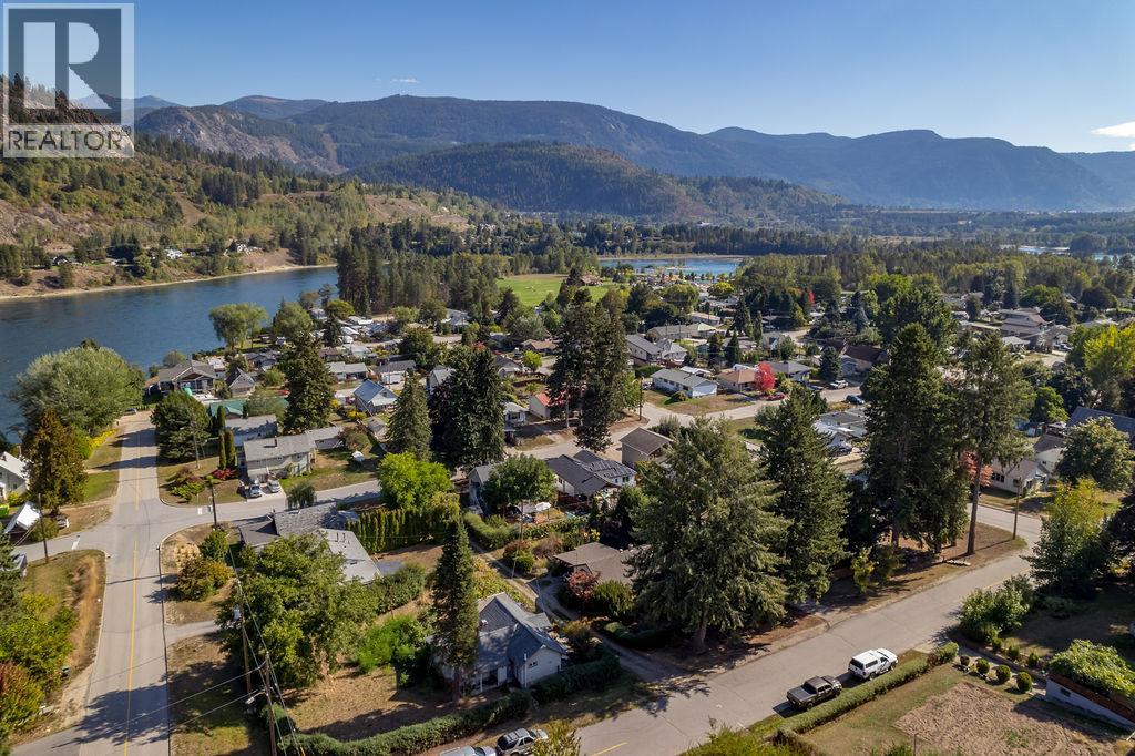 205 6th Avenue, Castlegar