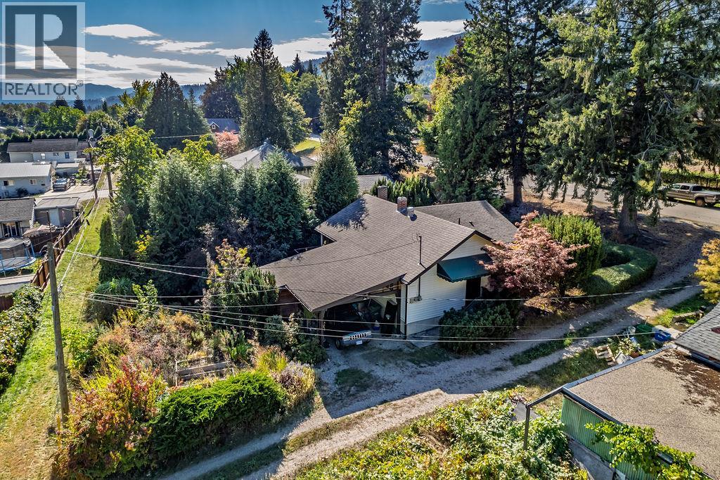 205 6th Avenue, Castlegar