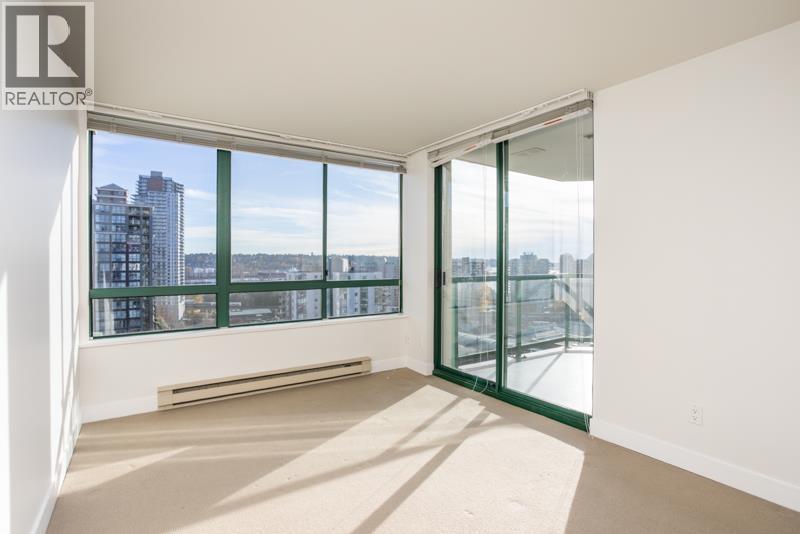 803 121 TENTH STREET, New Westminster