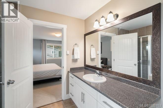 355 Cambie Rd, Nanaimo