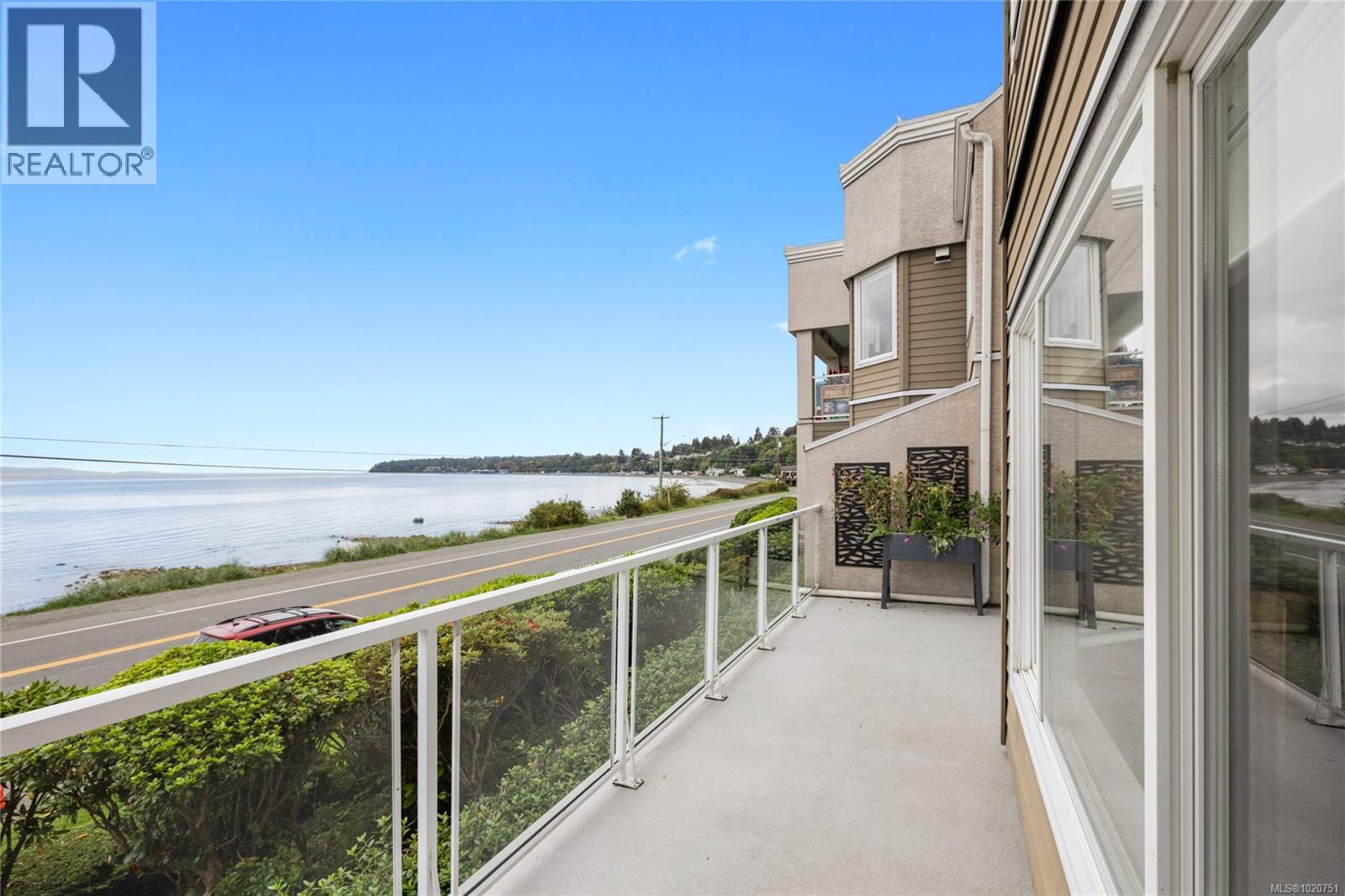 103 3156 Island Hwy W, Qualicum Beach