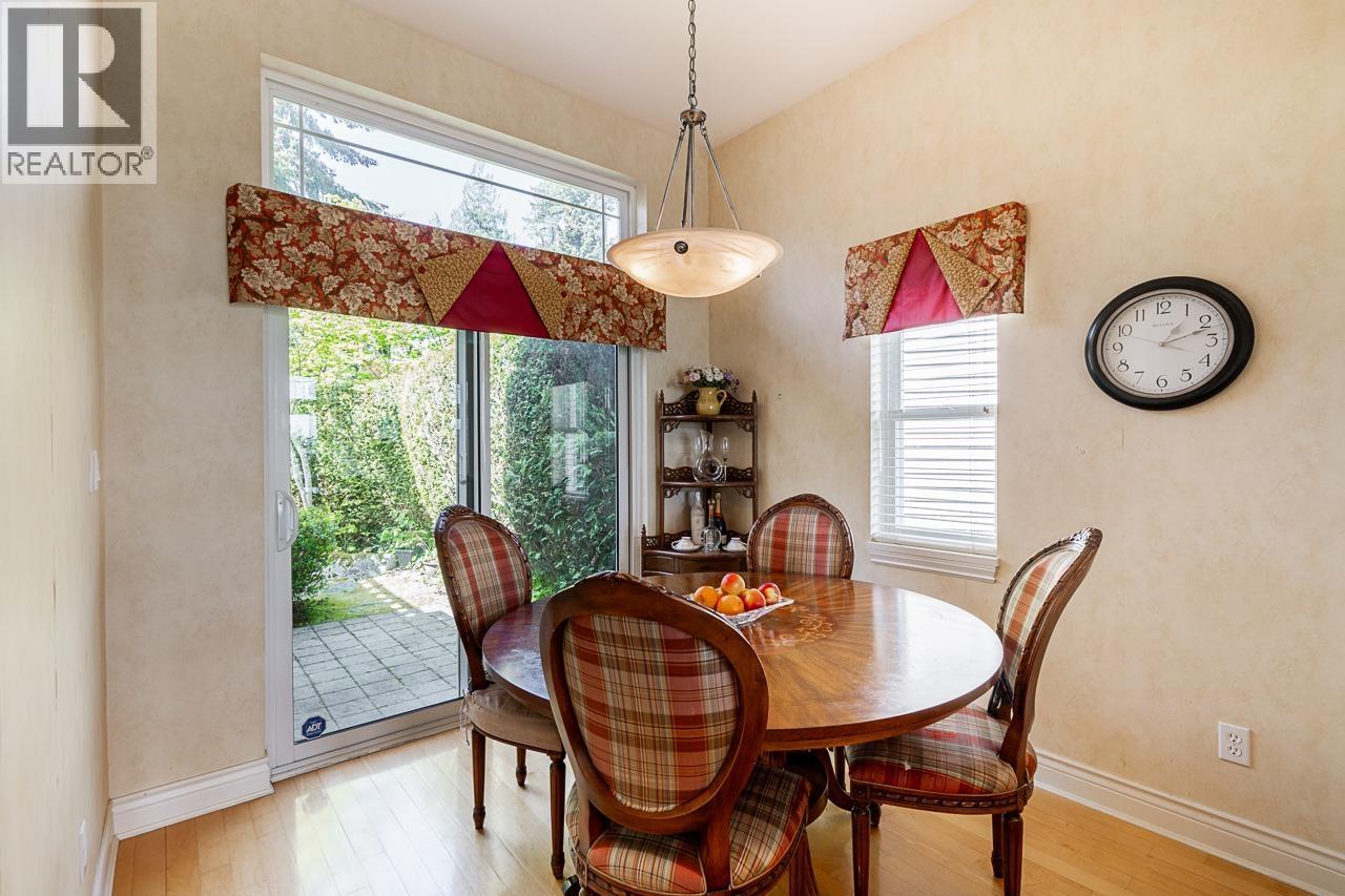 4918 EDENDALE LANE, West Vancouver