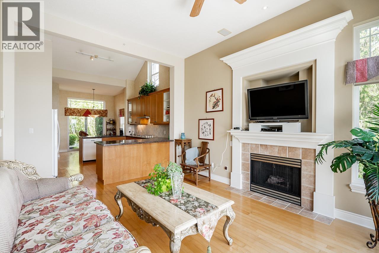 4918 EDENDALE LANE, West Vancouver