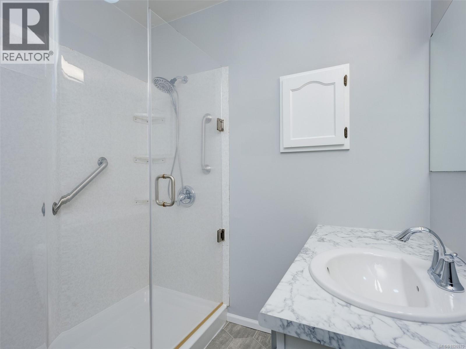 4220 Wakefield Pl, Saanich