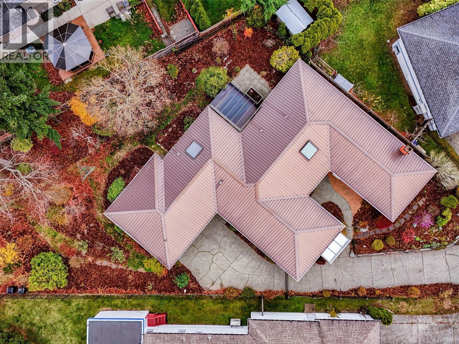 4220 Wakefield Pl, Saanich