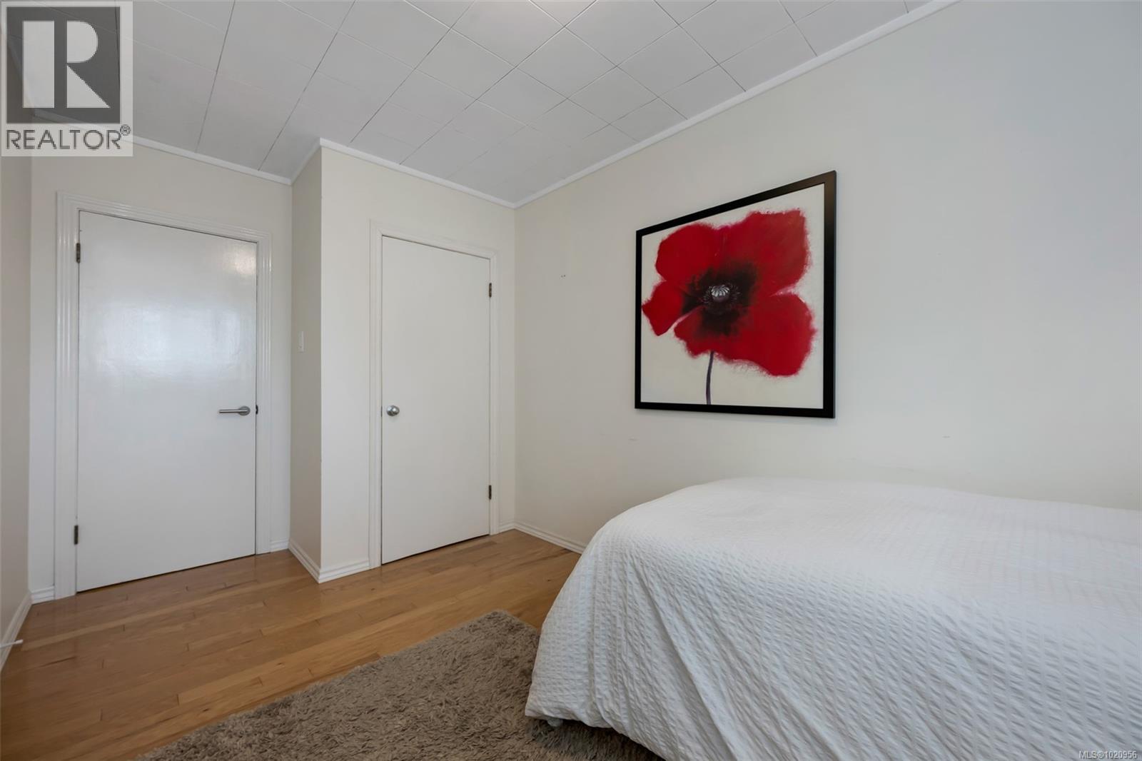 4386 Chartwell Dr, Saanich